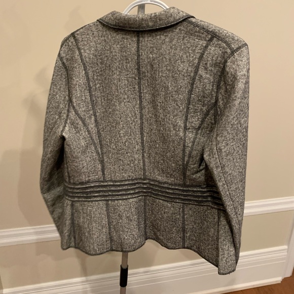 Wool Jacket - Picture 4 of 5